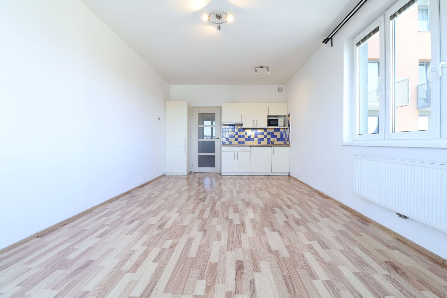 Pronájem bytu 1+kk 33 m², Freyova, Praha, Praha Pronájem bytu 1+kk 33 m², Freyova, Praha, Praha
