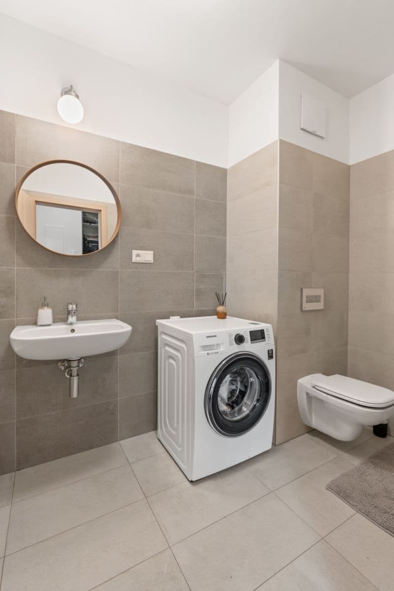 Pronájem bytu 2+kk 60 m², Svatošových, Praha, Praha Pronájem bytu 2+kk 60 m², Svatošových, Praha, Praha
