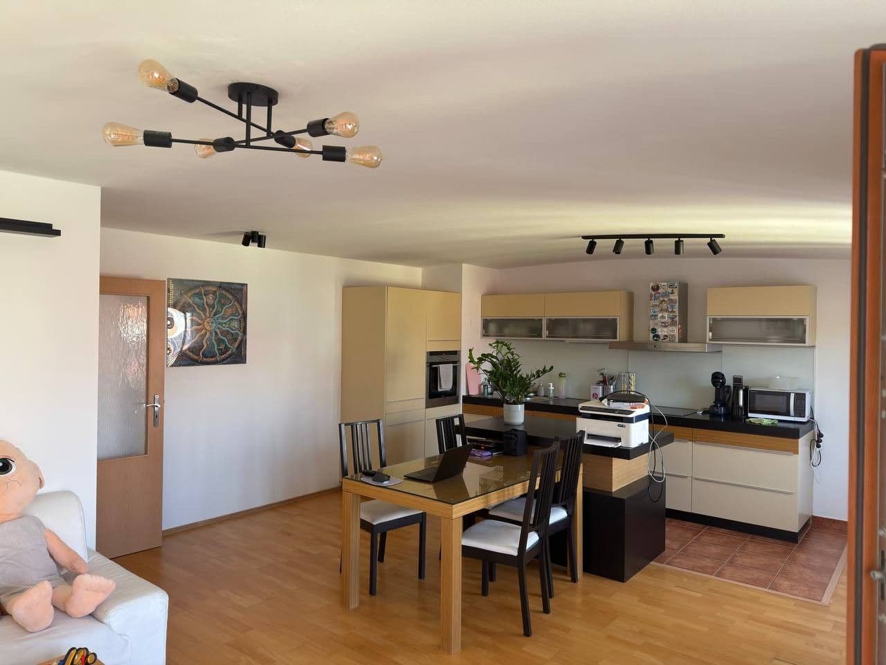 Pronájem bytu 2+kk 68 m², Petrohradská, Praha, Praha Pronájem bytu 2+kk 68 m², Petrohradská, Praha, Praha