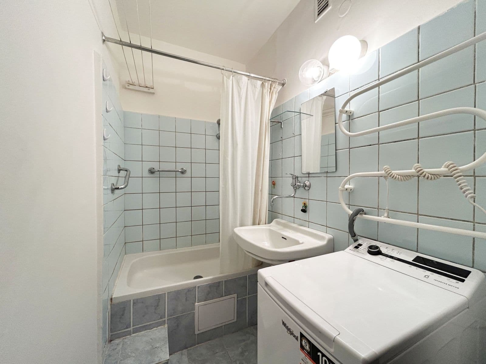 Pronájem bytu 2+kk 46 m², Střekovská, Praha, Praha Pronájem bytu 2+kk 46 m², Střekovská, Praha, Praha