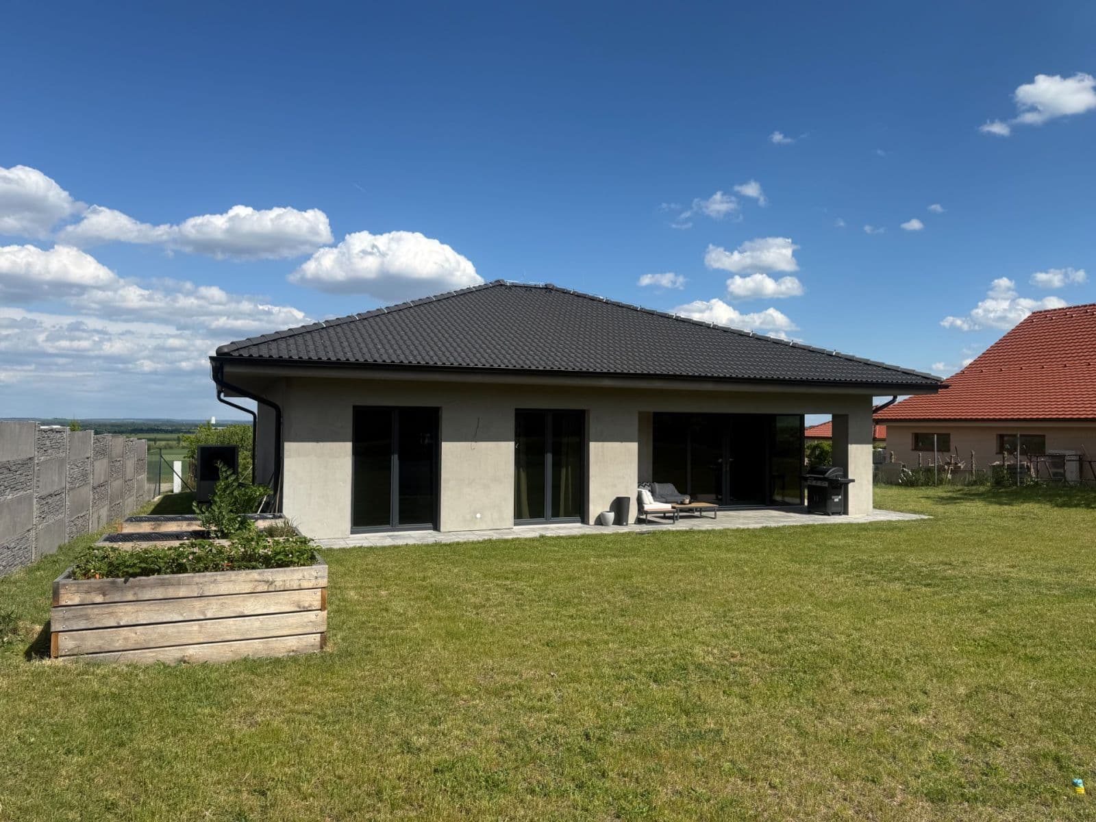 Prodej domu 120 m², pozemek 825 m², Dřínov, Středočeský kraj Prodej domu 120 m², pozemek 825 m², Dřínov, Středočeský kraj