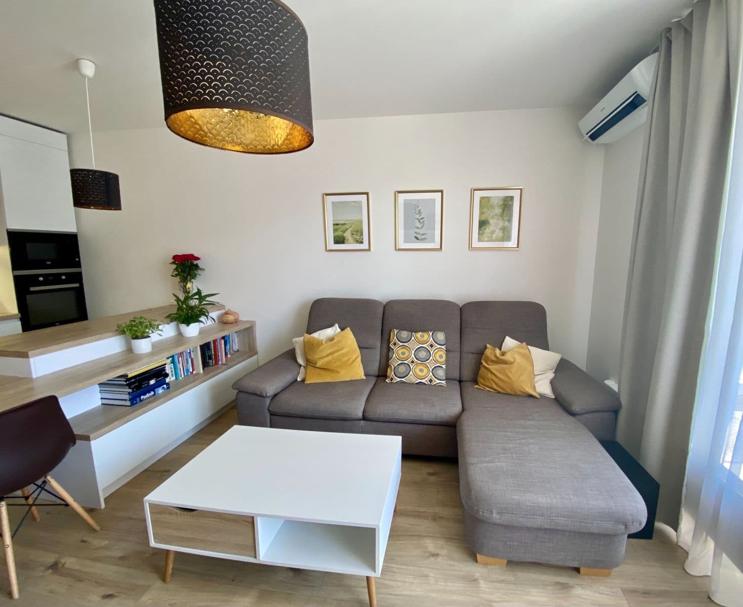 Prodej bytu 2+1 60 m², Béžová, Petržalka, Bratislavský kraj Prodej bytu 2+1 60 m², Béžová, Petržalka, Bratislavský kraj