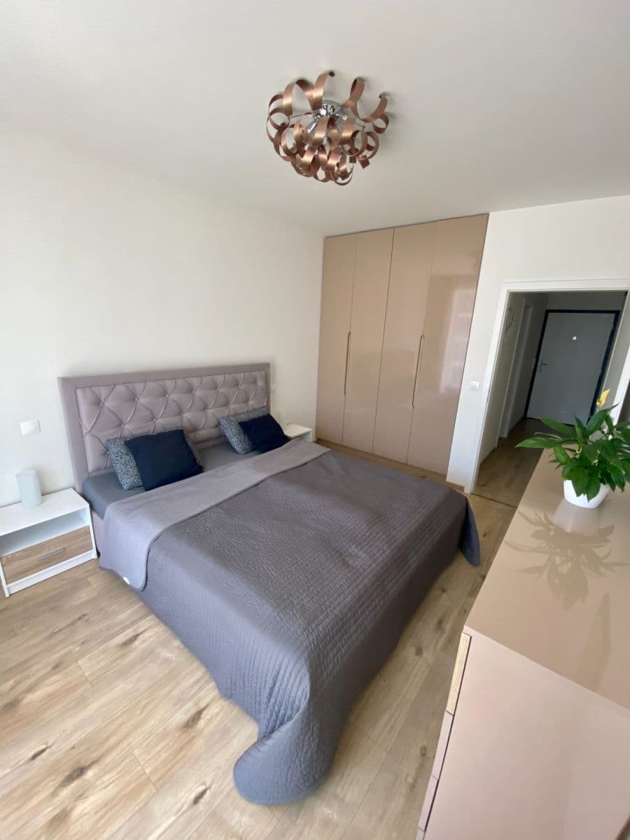 Prodej bytu 2+1 60 m², Béžová, Petržalka, Bratislavský kraj Prodej bytu 2+1 60 m², Béžová, Petržalka, Bratislavský kraj