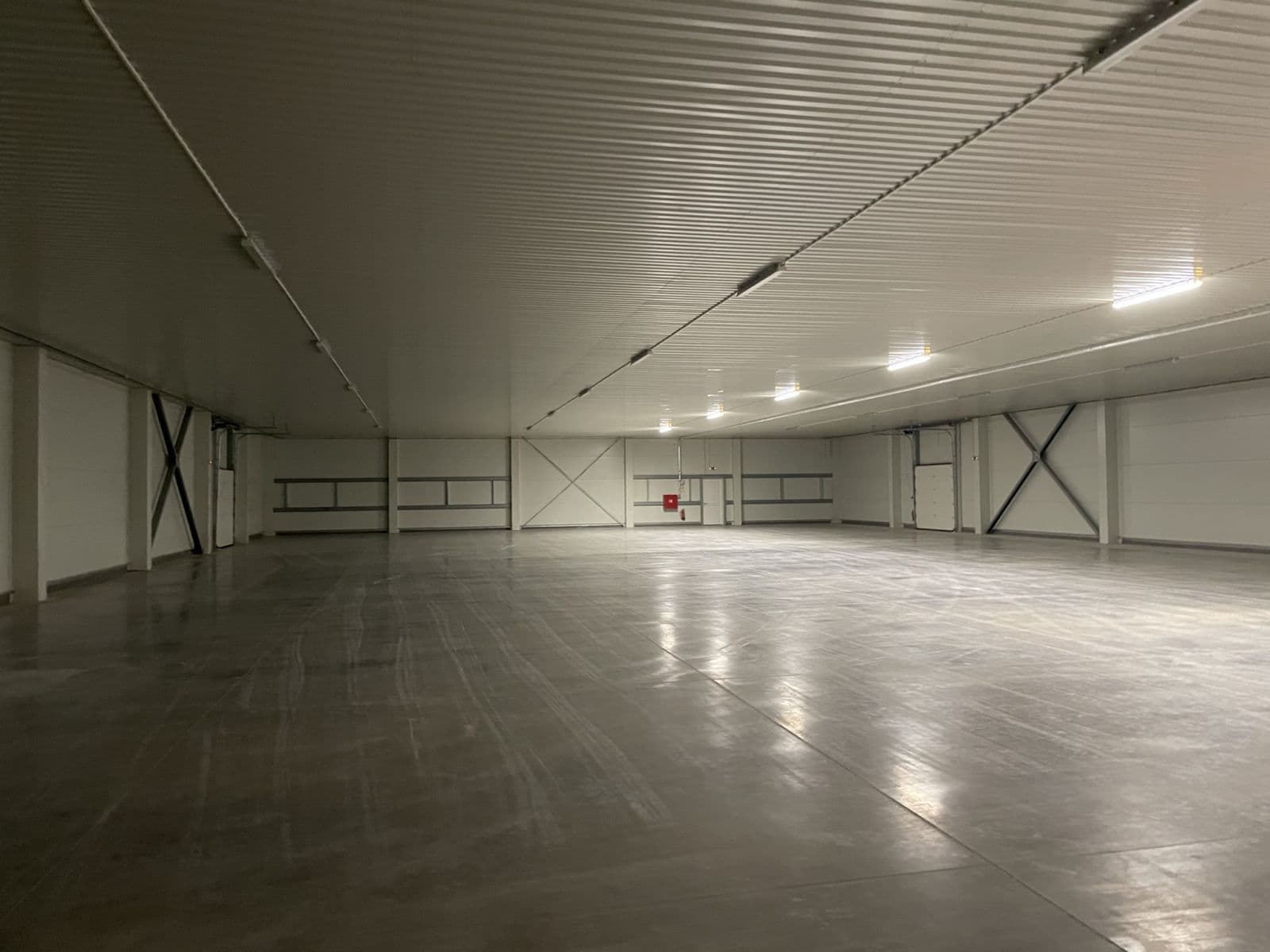 Pronájem nebytového prostoru 1.890 m², Hlavní, Herink, Středočeský kraj Pronájem nebytového prostoru 1.890 m², Hlavní, Herink, Středočeský kraj