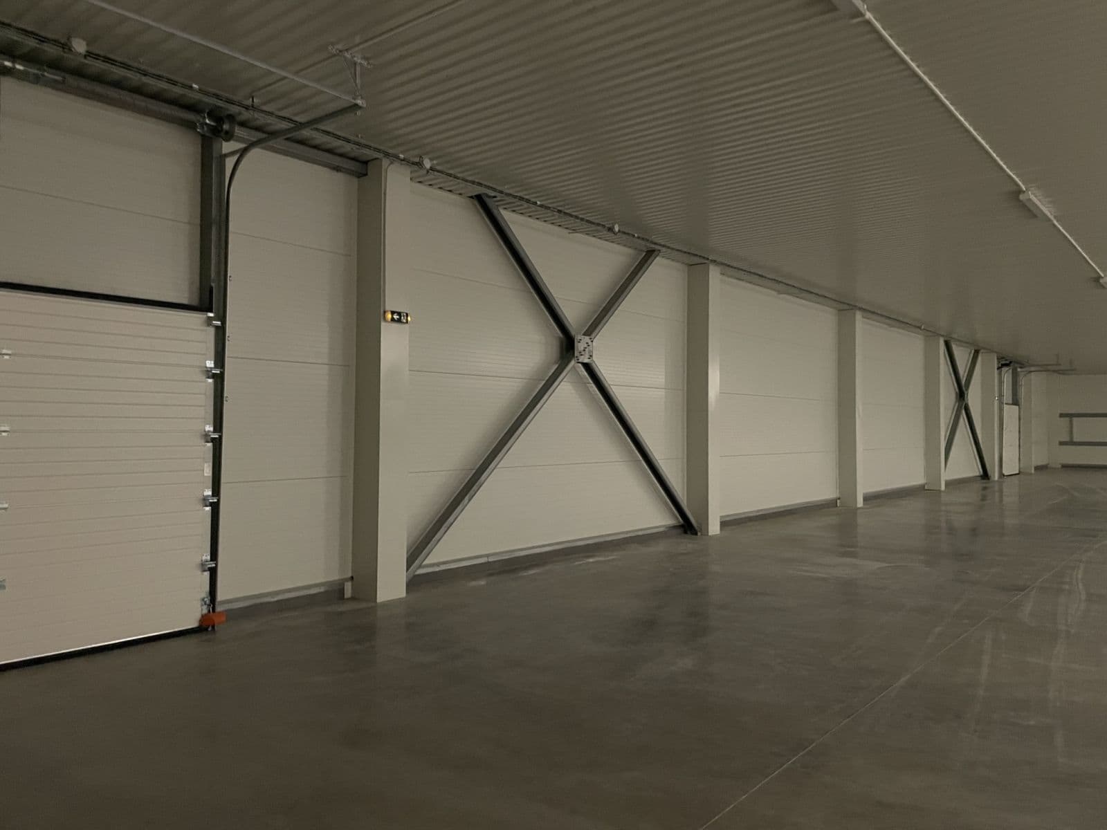 Pronájem nebytového prostoru 1.890 m², Hlavní, Herink, Středočeský kraj Pronájem nebytového prostoru 1.890 m², Hlavní, Herink, Středočeský kraj