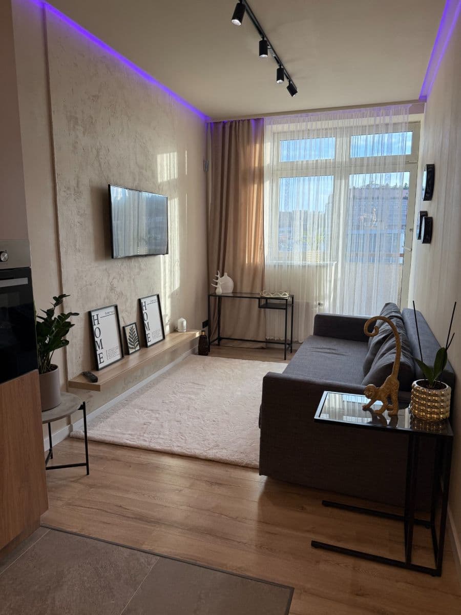 Pronájem bytu 2+kk 52 m², Českomoravská, Praha, Praha Pronájem bytu 2+kk 52 m², Českomoravská, Praha, Praha