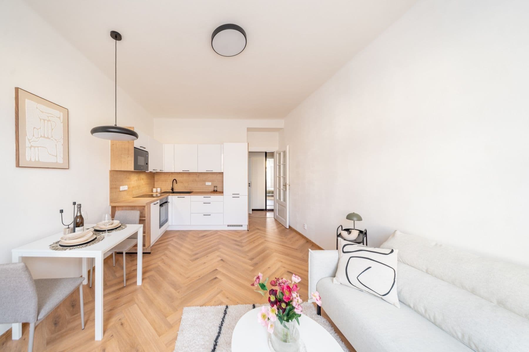 Pronájem bytu 2+kk 50 m², Jaromírova, Praha, Praha Pronájem bytu 2+kk 50 m², Jaromírova, Praha, Praha