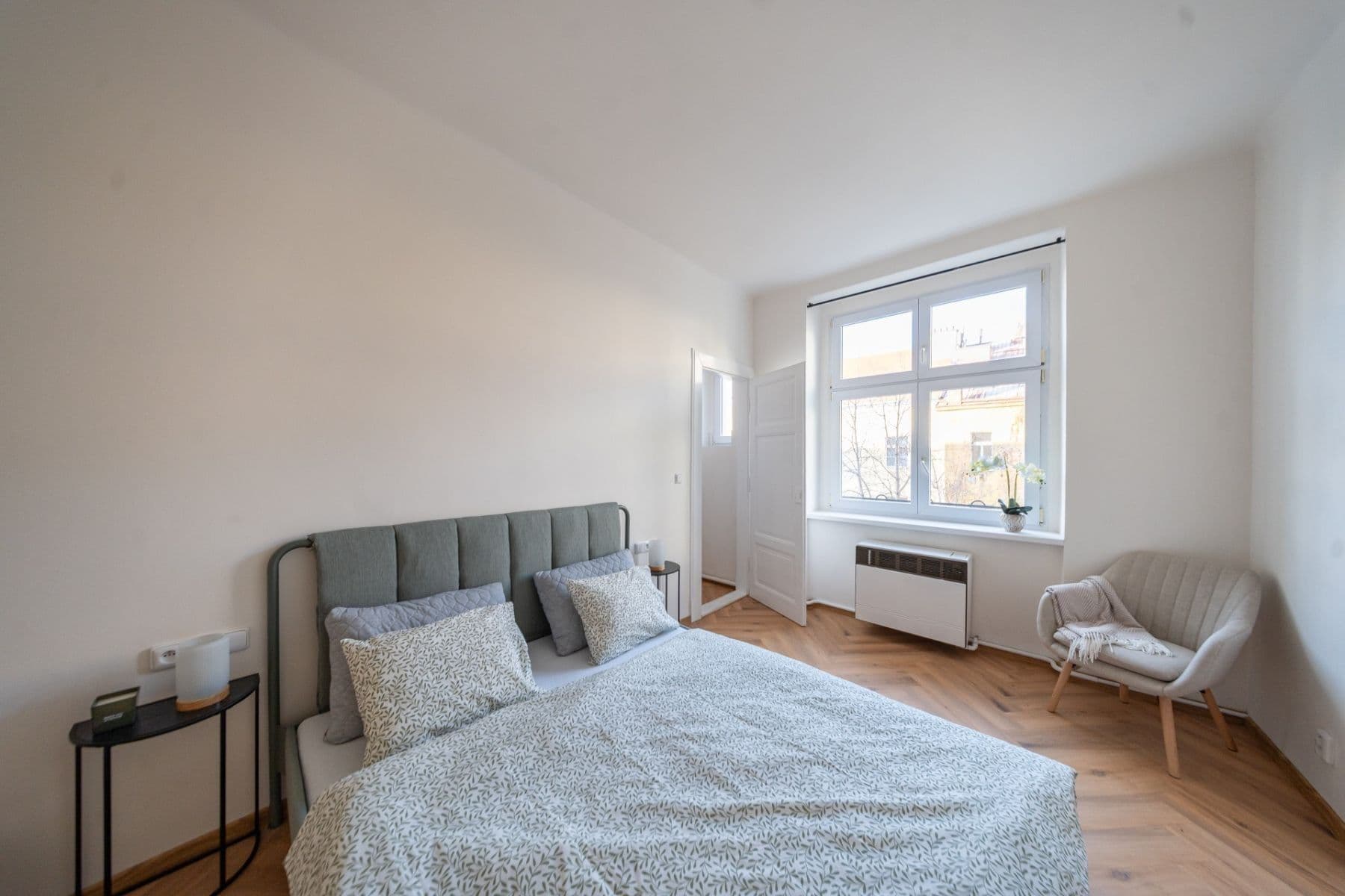 Pronájem bytu 2+kk 50 m², Jaromírova, Praha, Praha Pronájem bytu 2+kk 50 m², Jaromírova, Praha, Praha