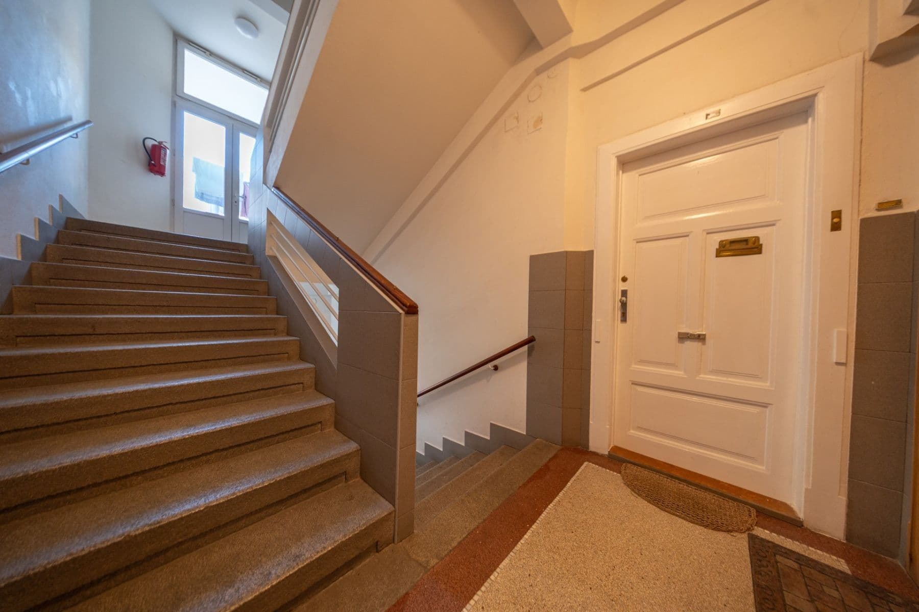 Pronájem bytu 2+kk 50 m², Jaromírova, Praha, Praha Pronájem bytu 2+kk 50 m², Jaromírova, Praha, Praha