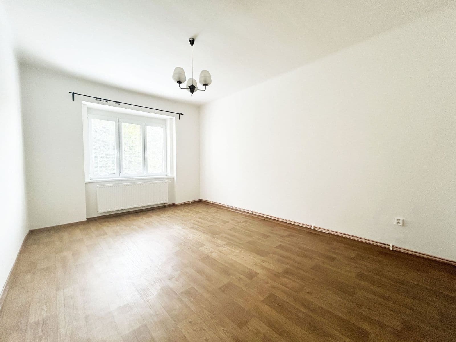 Pronájem bytu 2+kk 50 m², Vlastislavova, Praha, Praha Pronájem bytu 2+kk 50 m², Vlastislavova, Praha, Praha