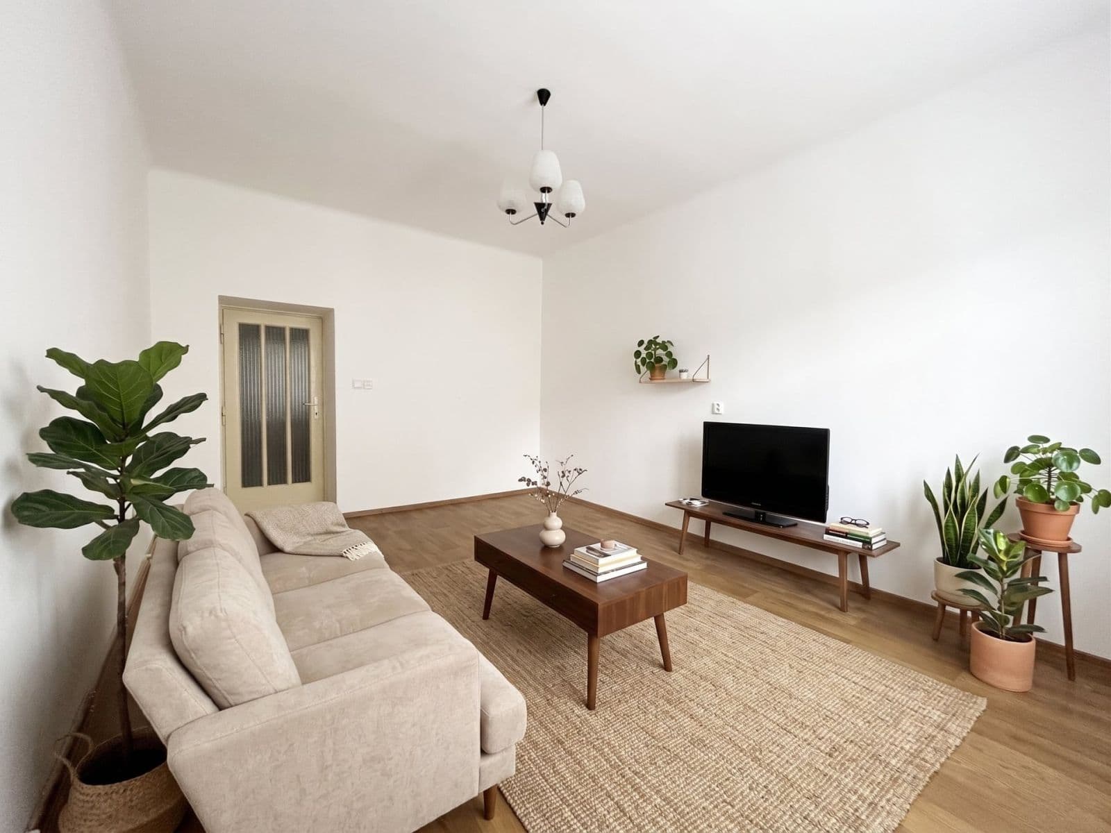 Pronájem bytu 2+kk 50 m², Vlastislavova, Praha, Praha Pronájem bytu 2+kk 50 m², Vlastislavova, Praha, Praha