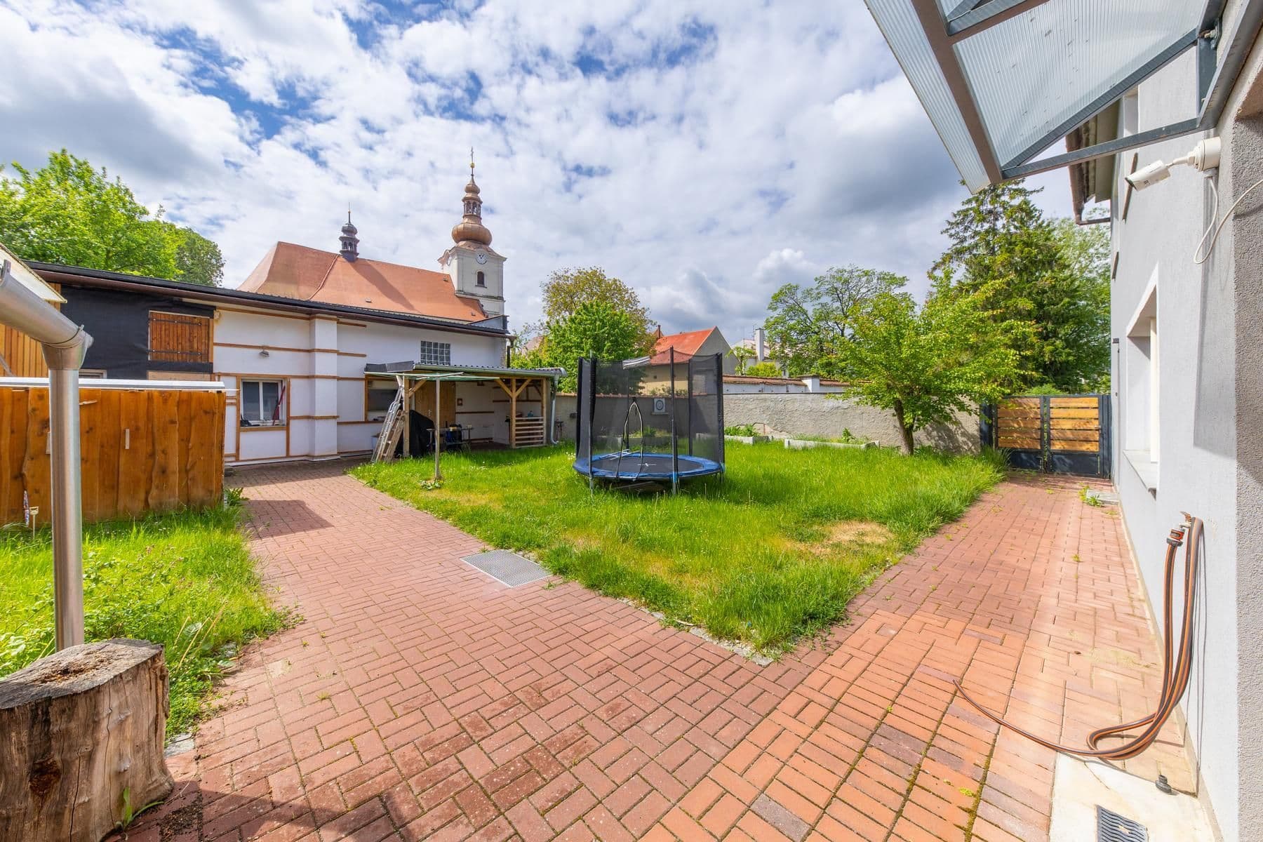 Prodej domu 180 m², pozemek 522 m², Hněvotín, Olomoucký kraj Prodej domu 180 m², pozemek 522 m², Hněvotín, Olomoucký kraj