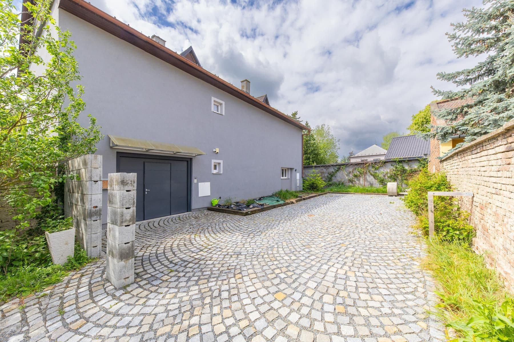 Prodej domu 180 m², pozemek 522 m², Hněvotín, Olomoucký kraj Prodej domu 180 m², pozemek 522 m², Hněvotín, Olomoucký kraj