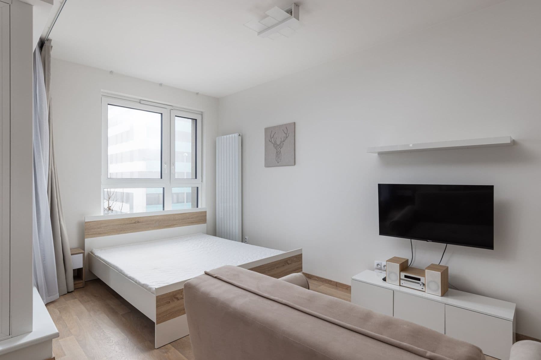 Pronájem bytu 1+kk 40 m², Olgy Havlové, Praha, Praha Pronájem bytu 1+kk 40 m², Olgy Havlové, Praha, Praha