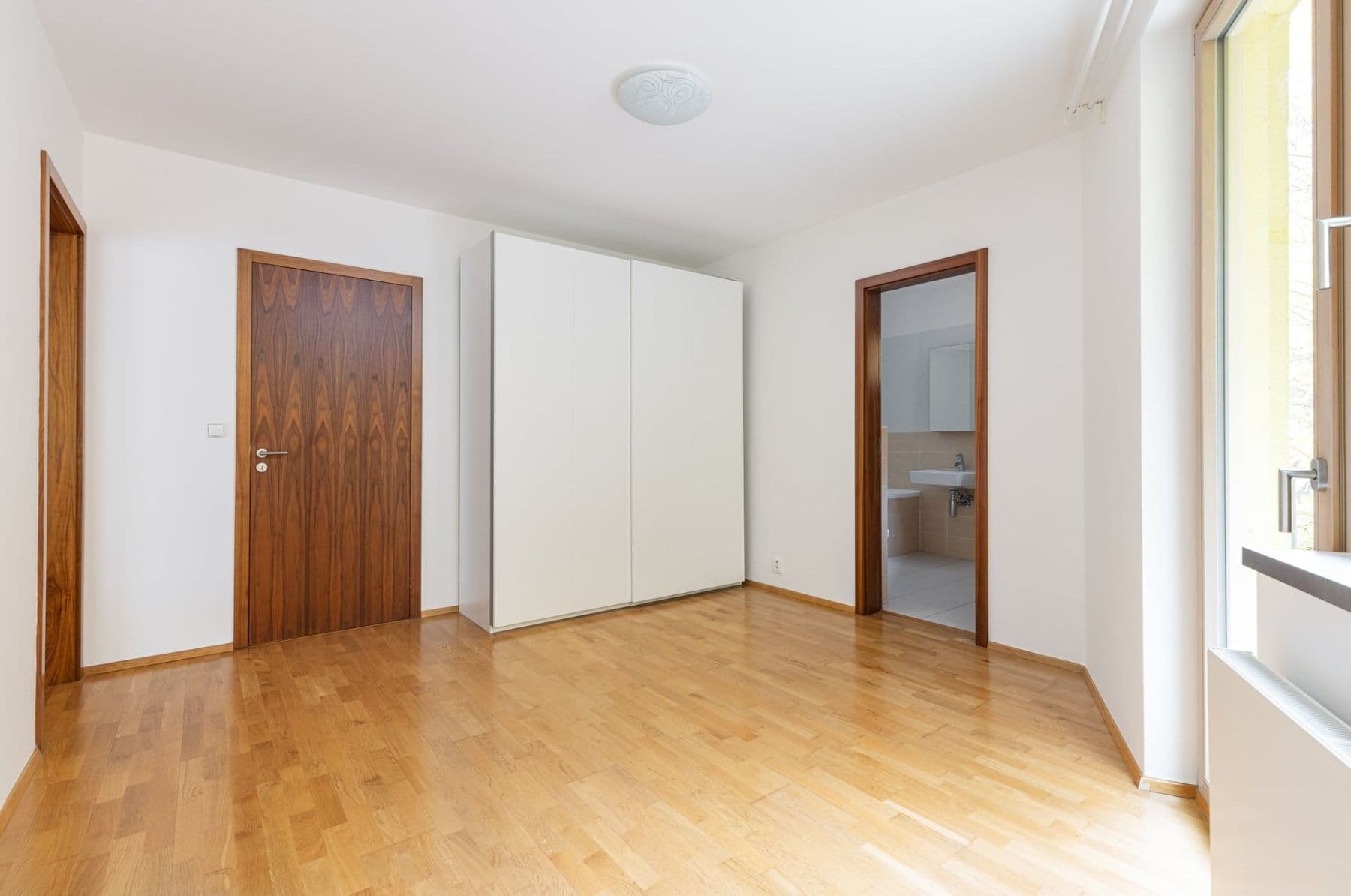 Pronájem bytu 4+kk 117 m², Jeseniova, Praha, Praha Pronájem bytu 4+kk 117 m², Jeseniova, Praha, Praha
