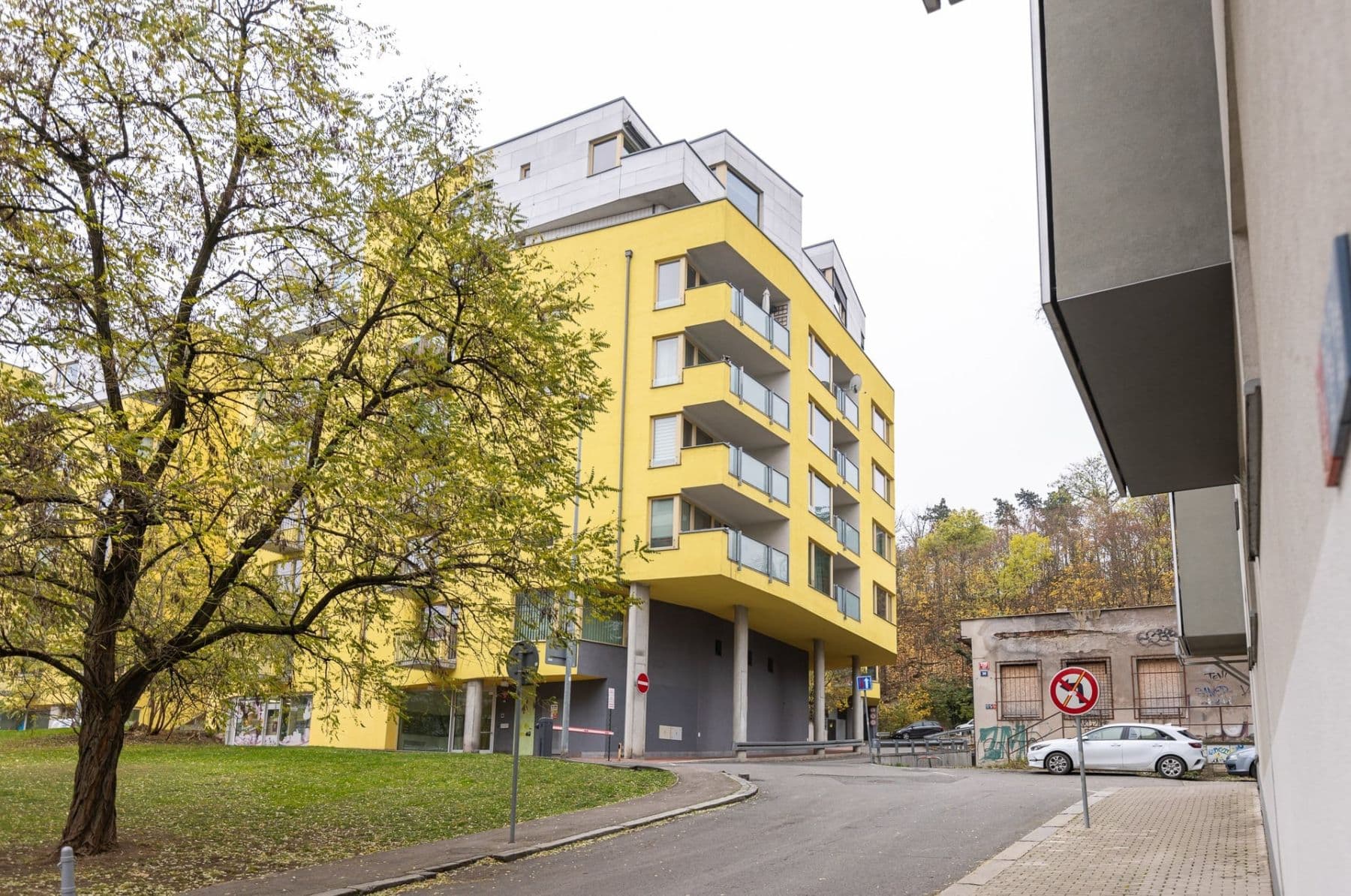 Pronájem bytu 4+kk 117 m², Jeseniova, Praha, Praha Pronájem bytu 4+kk 117 m², Jeseniova, Praha, Praha
