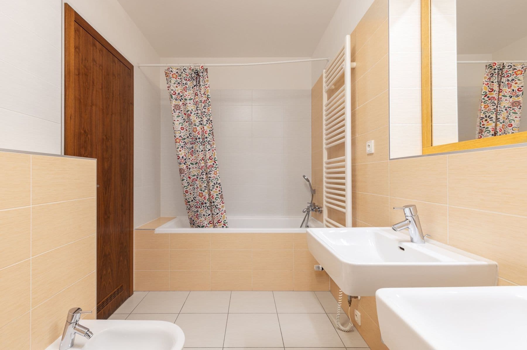 Pronájem bytu 4+kk 117 m², Jeseniova, Praha, Praha Pronájem bytu 4+kk 117 m², Jeseniova, Praha, Praha