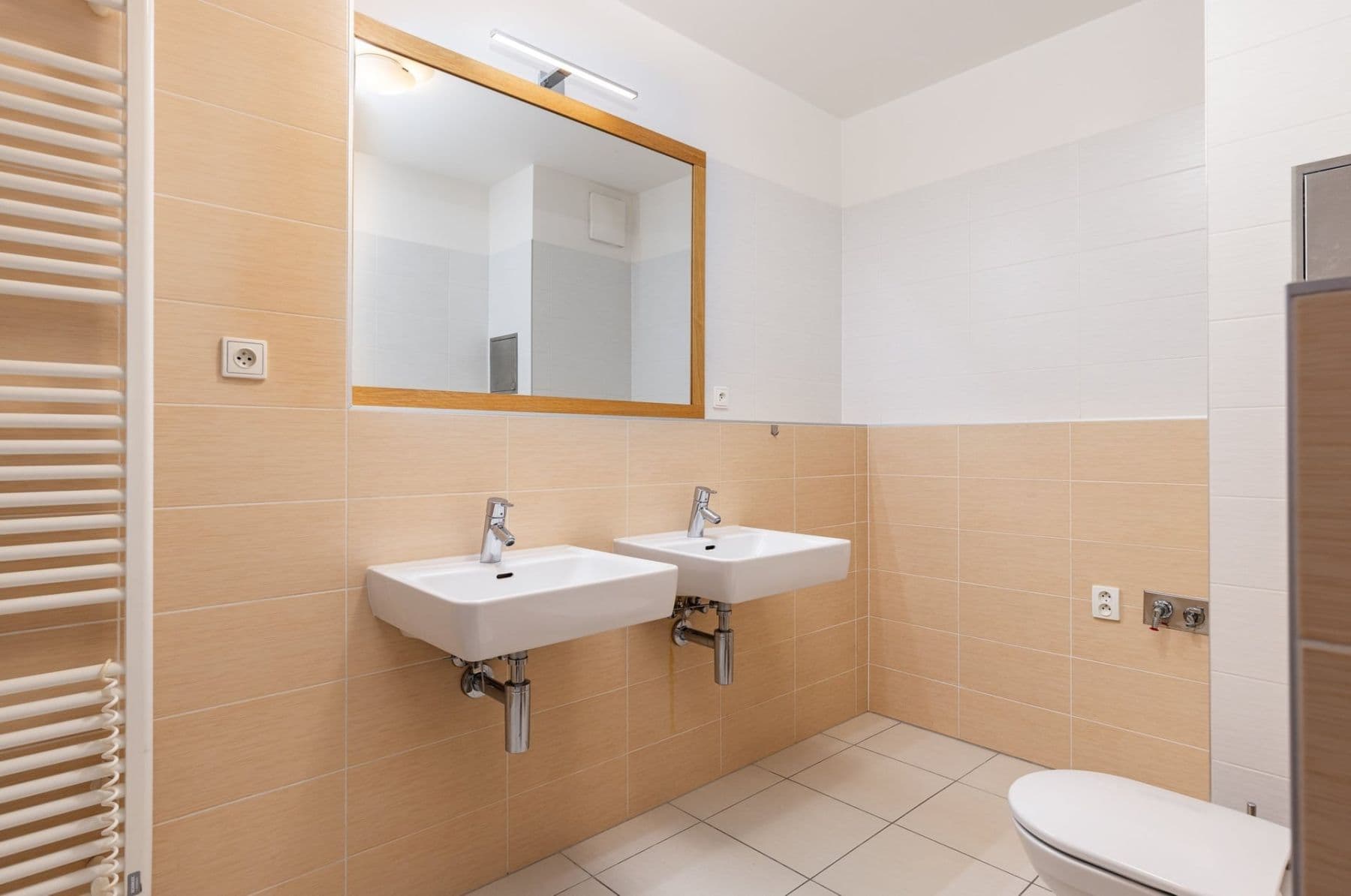 Pronájem bytu 4+kk 117 m², Jeseniova, Praha, Praha Pronájem bytu 4+kk 117 m², Jeseniova, Praha, Praha