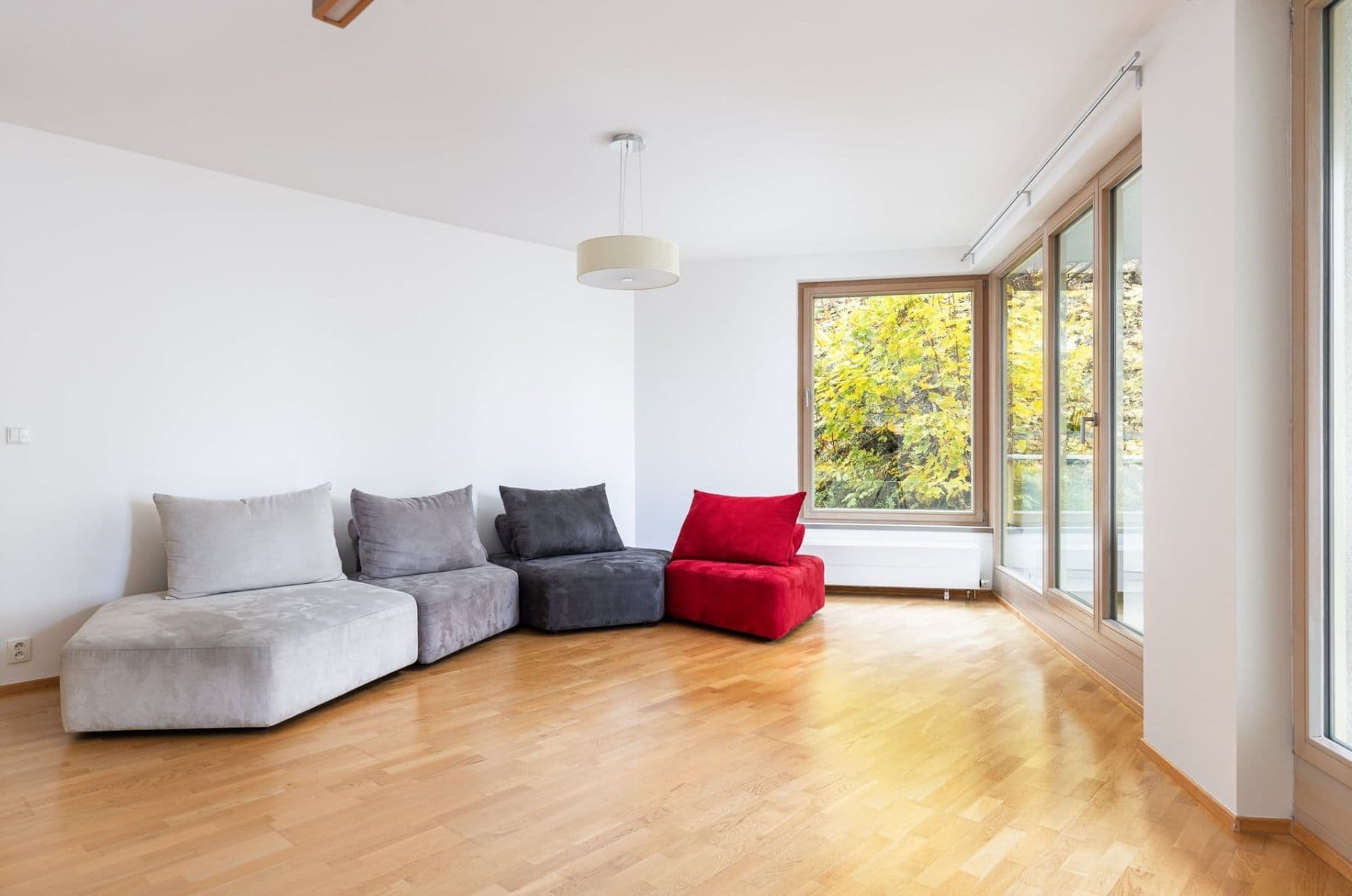 Pronájem bytu 4+kk 117 m², Jeseniova, Praha, Praha Pronájem bytu 4+kk 117 m², Jeseniova, Praha, Praha