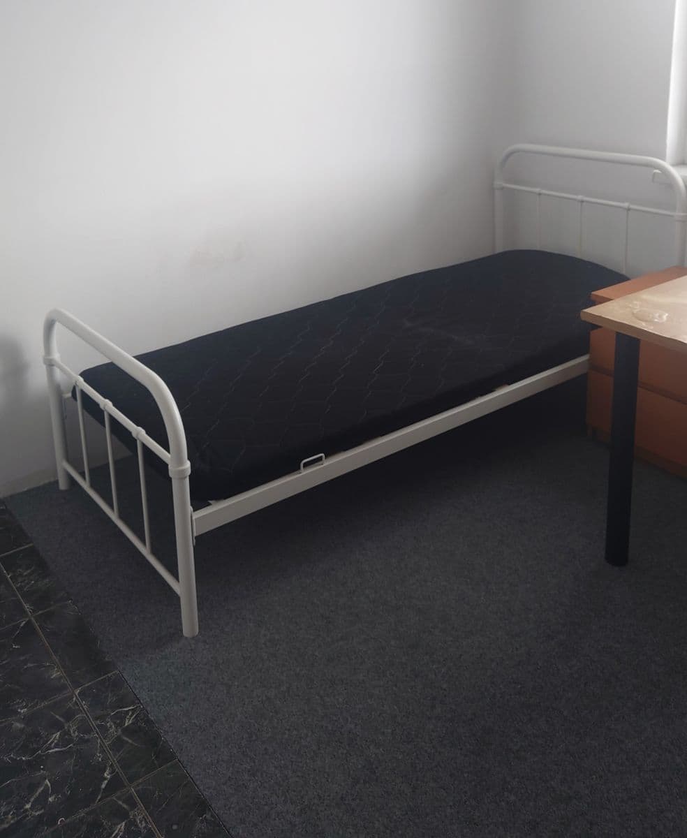 Pronájem bytu 1+kk 20 m², Štúrova, Praha, Praha Pronájem bytu 1+kk 20 m², Štúrova, Praha, Praha