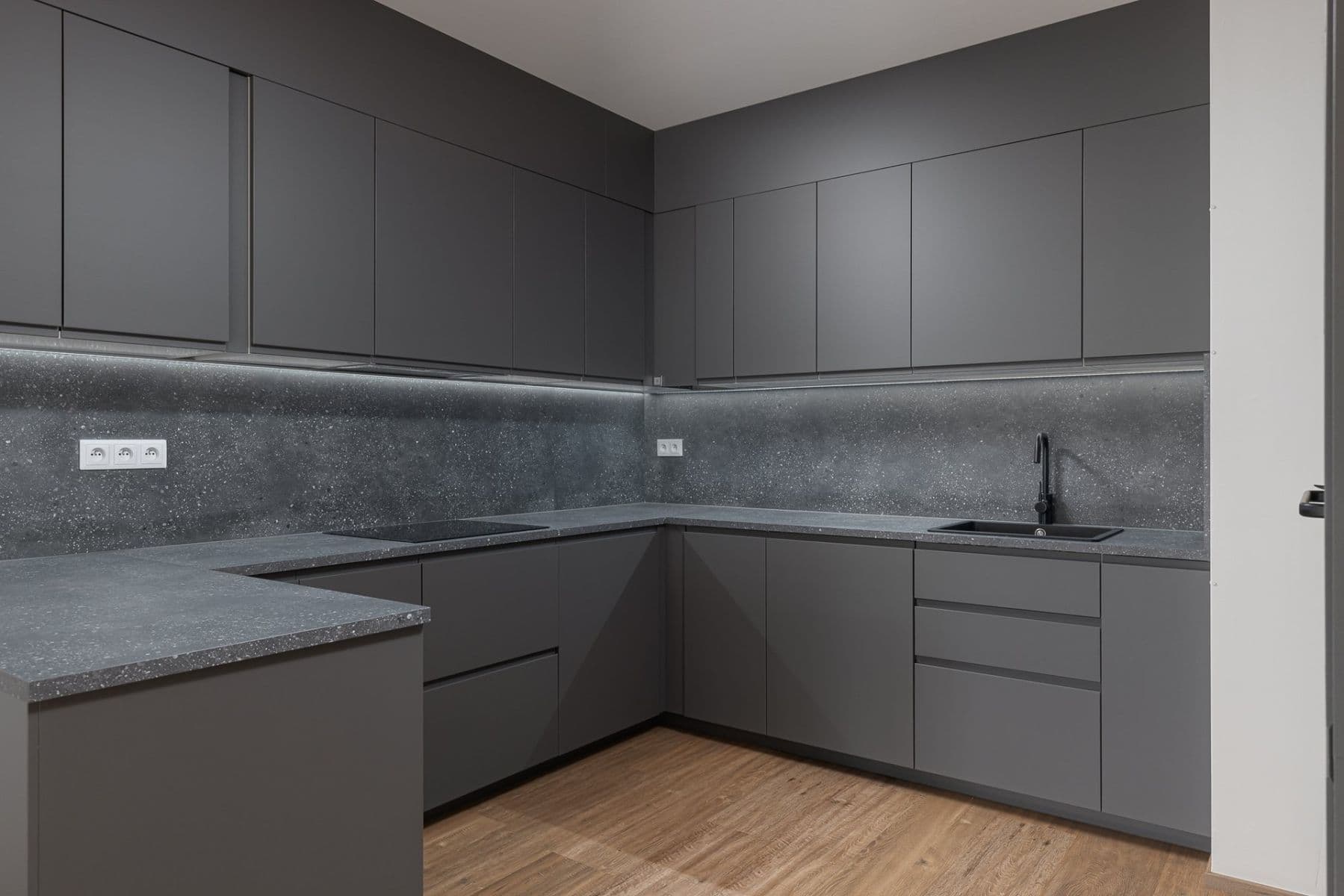 Pronájem bytu 3+kk 86 m², Poděbradská, Praha, Praha Pronájem bytu 3+kk 86 m², Poděbradská, Praha, Praha