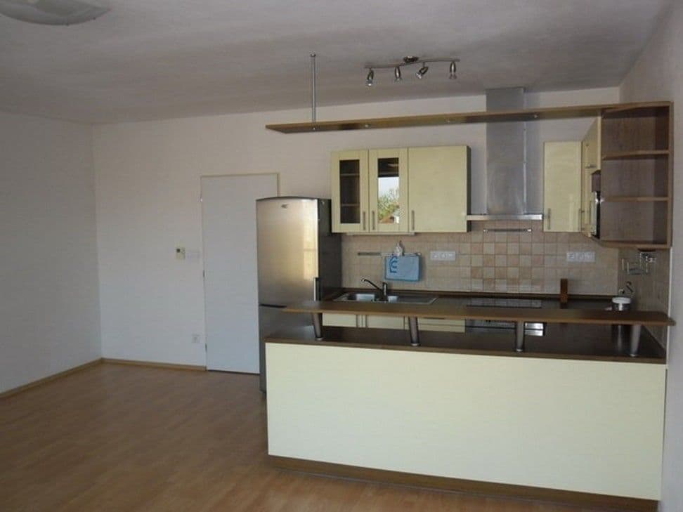 Pronájem bytu 2+kk 61 m², Karla Zicha, Praha, Praha Pronájem bytu 2+kk 61 m², Karla Zicha, Praha, Praha