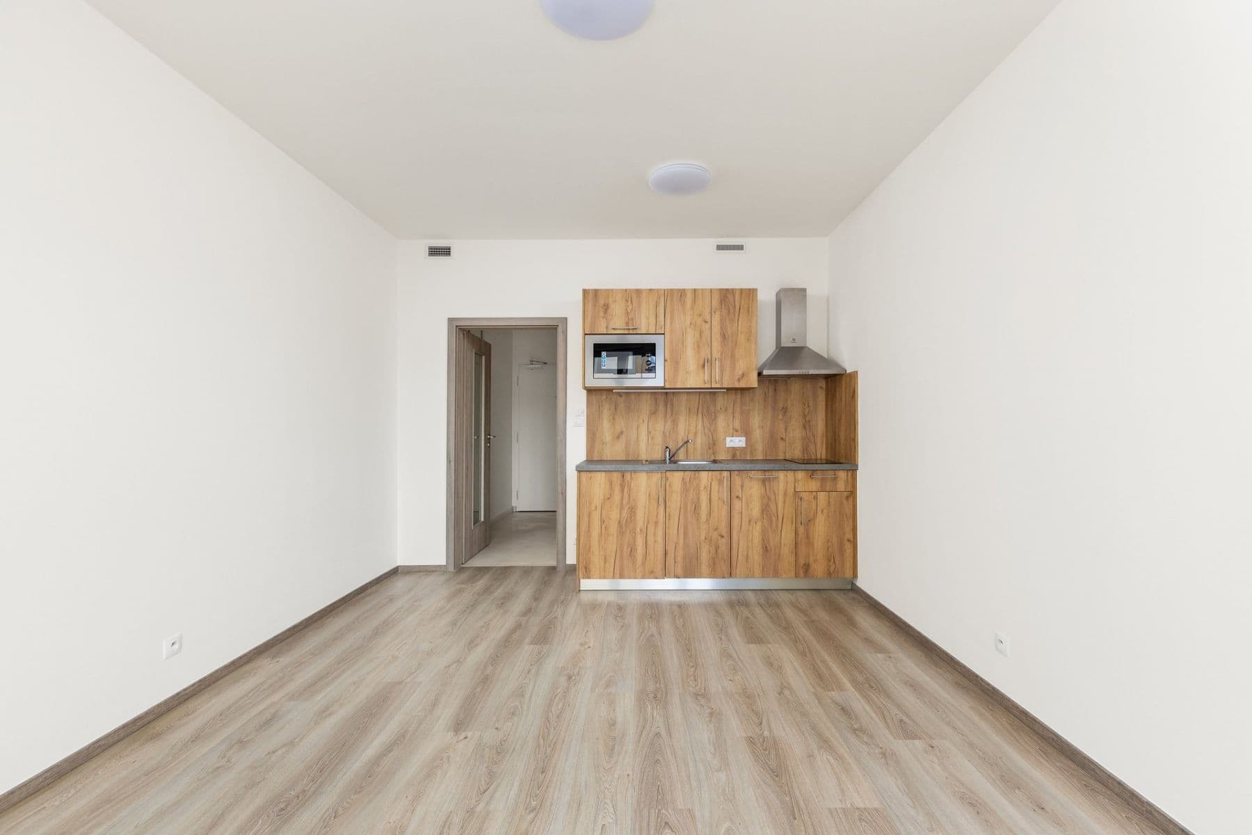 Pronájem bytu 1+kk 30 m², Petrohradská, Praha, Praha Pronájem bytu 1+kk 30 m², Petrohradská, Praha, Praha