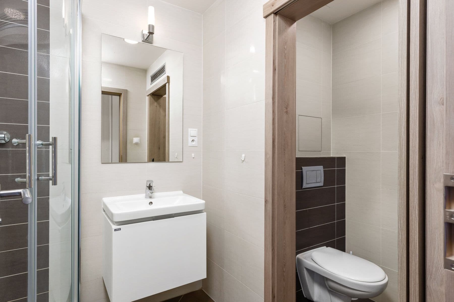 Pronájem bytu 1+kk 30 m², Petrohradská, Praha, Praha Pronájem bytu 1+kk 30 m², Petrohradská, Praha, Praha