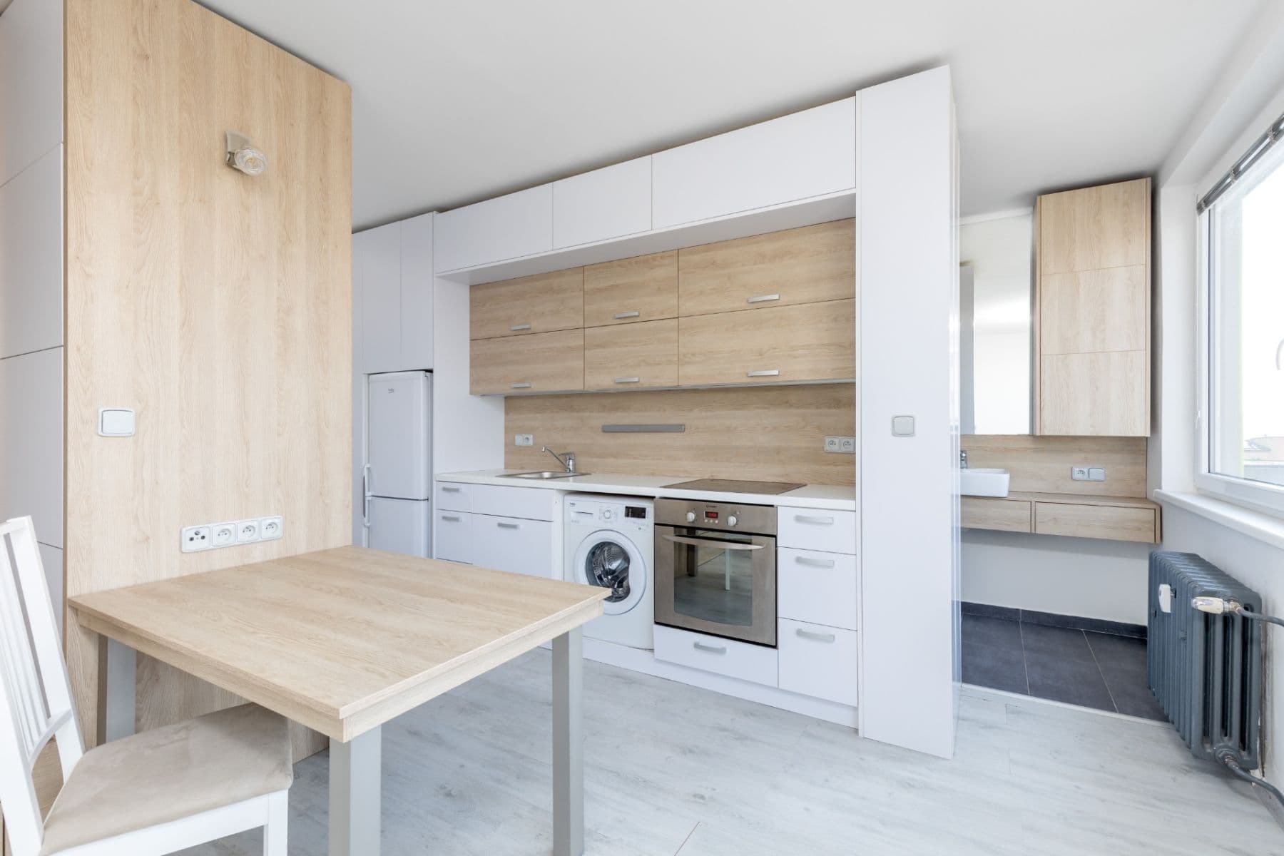 Pronájem bytu 1+kk 31 m², Topolová, Praha, Praha Pronájem bytu 1+kk 31 m², Topolová, Praha, Praha