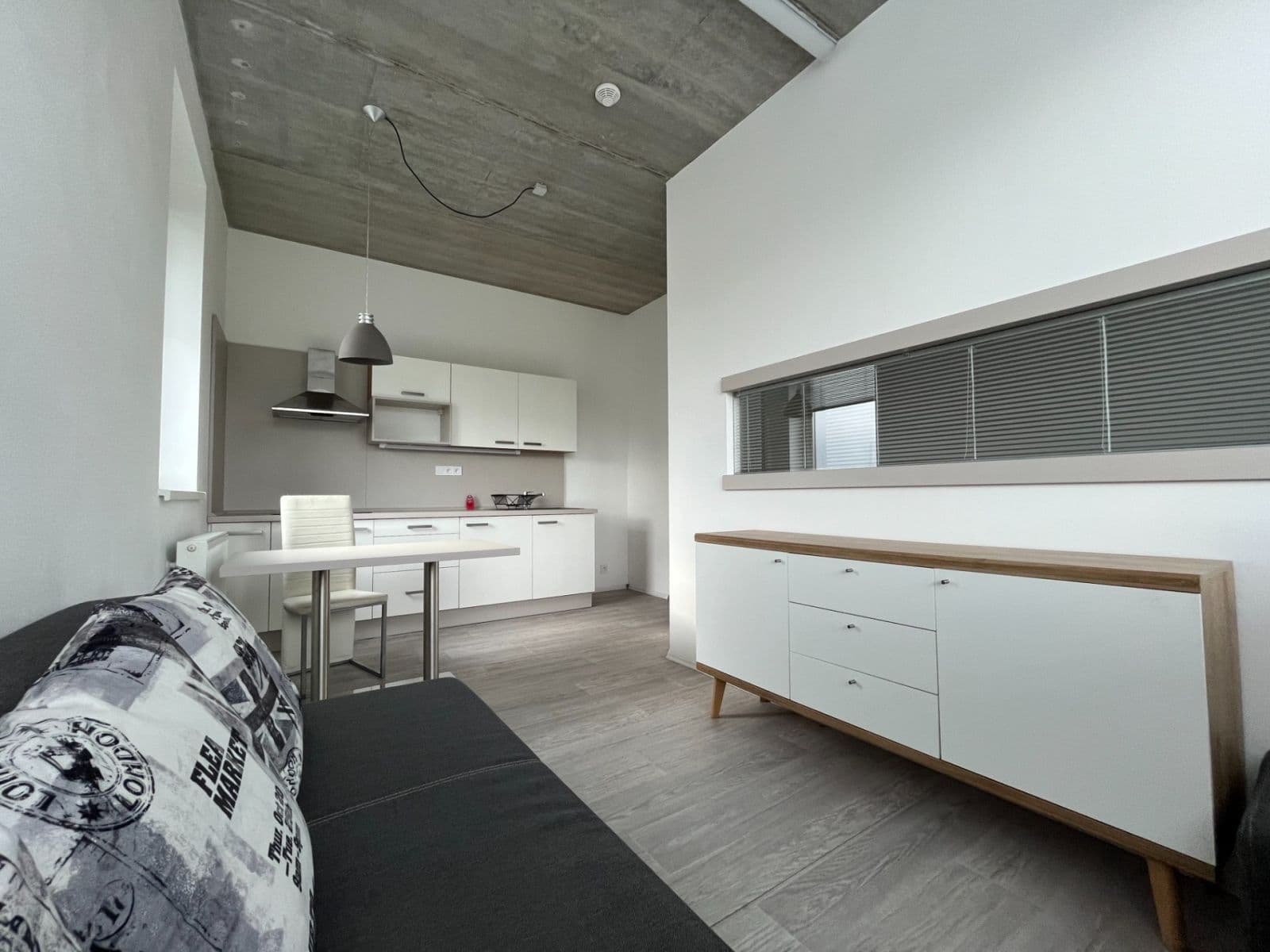 Pronájem bytu 2+kk 45 m², V Bytovkách, Praha, Praha Pronájem bytu 2+kk 45 m², V Bytovkách, Praha, Praha
