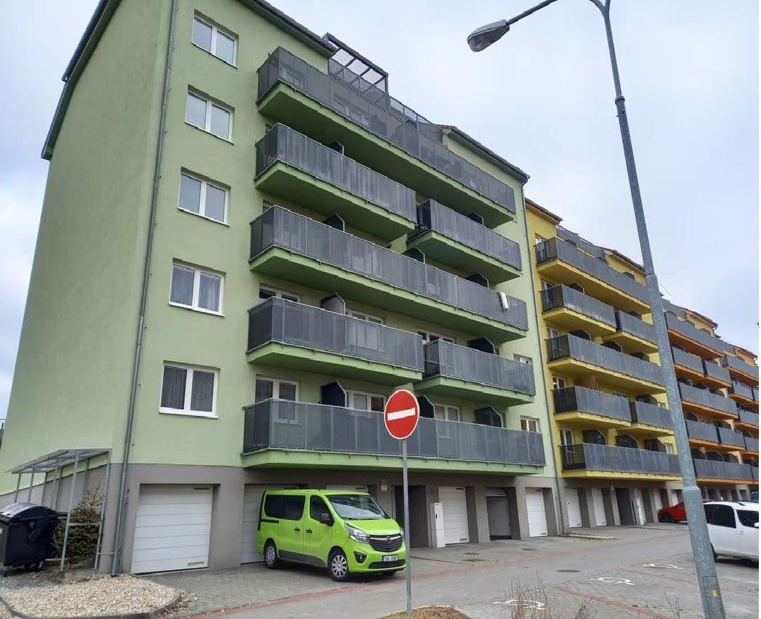 Prodej bytu 1+kk 33 m², Nachová, Brno, Jihomoravský kraj Prodej bytu 1+kk 33 m², Nachová, Brno, Jihomoravský kraj
