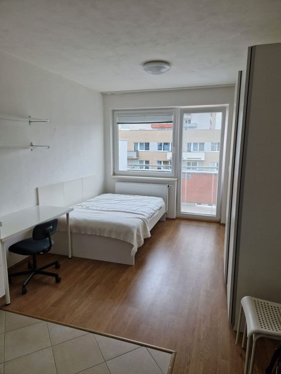 Pronájem bytu 1+kk 29 m², Hornoměcholupská, Praha, Praha Pronájem bytu 1+kk 29 m², Hornoměcholupská, Praha, Praha