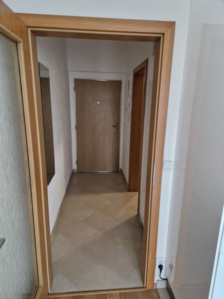Pronájem bytu 1+kk 29 m², Hornoměcholupská, Praha, Praha Pronájem bytu 1+kk 29 m², Hornoměcholupská, Praha, Praha