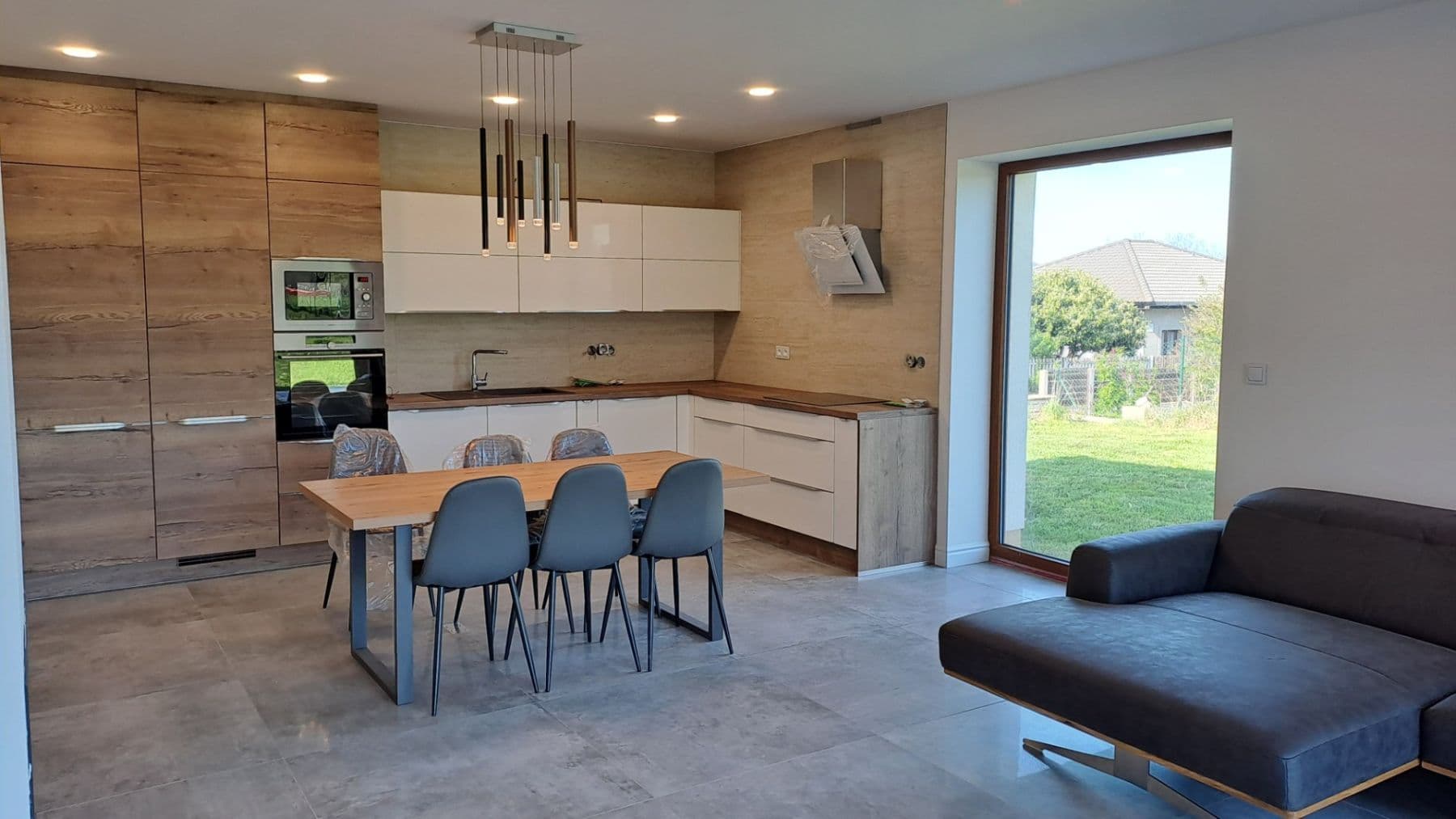 Pronájem domu 127 m², pozemek 1.000 m², Na Statku, Tuklaty, Středočeský kraj Pronájem domu 127 m², pozemek 1.000 m², Na Statku, Tuklaty, Středočeský kraj