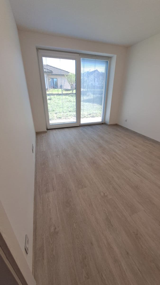 Pronájem domu 127 m², pozemek 1.000 m², Na Statku, Tuklaty, Středočeský kraj Pronájem domu 127 m², pozemek 1.000 m², Na Statku, Tuklaty, Středočeský kraj