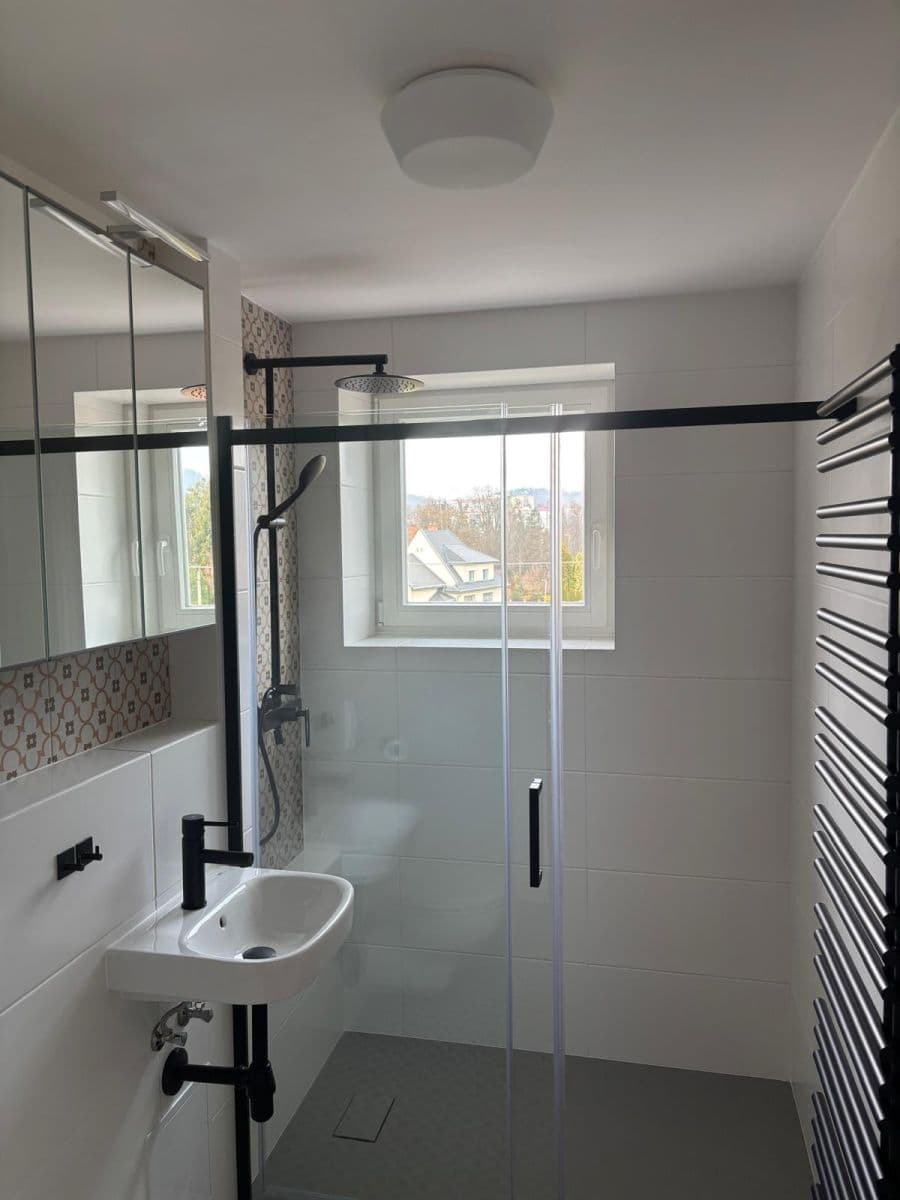 Pronájem bytu 2+1 50 m², Jiřího Wolkera, Rožnov pod Radhoštěm, Zlínský kraj Pronájem bytu 2+1 50 m², Jiřího Wolkera, Rožnov pod Radhoštěm, Zlínský kraj