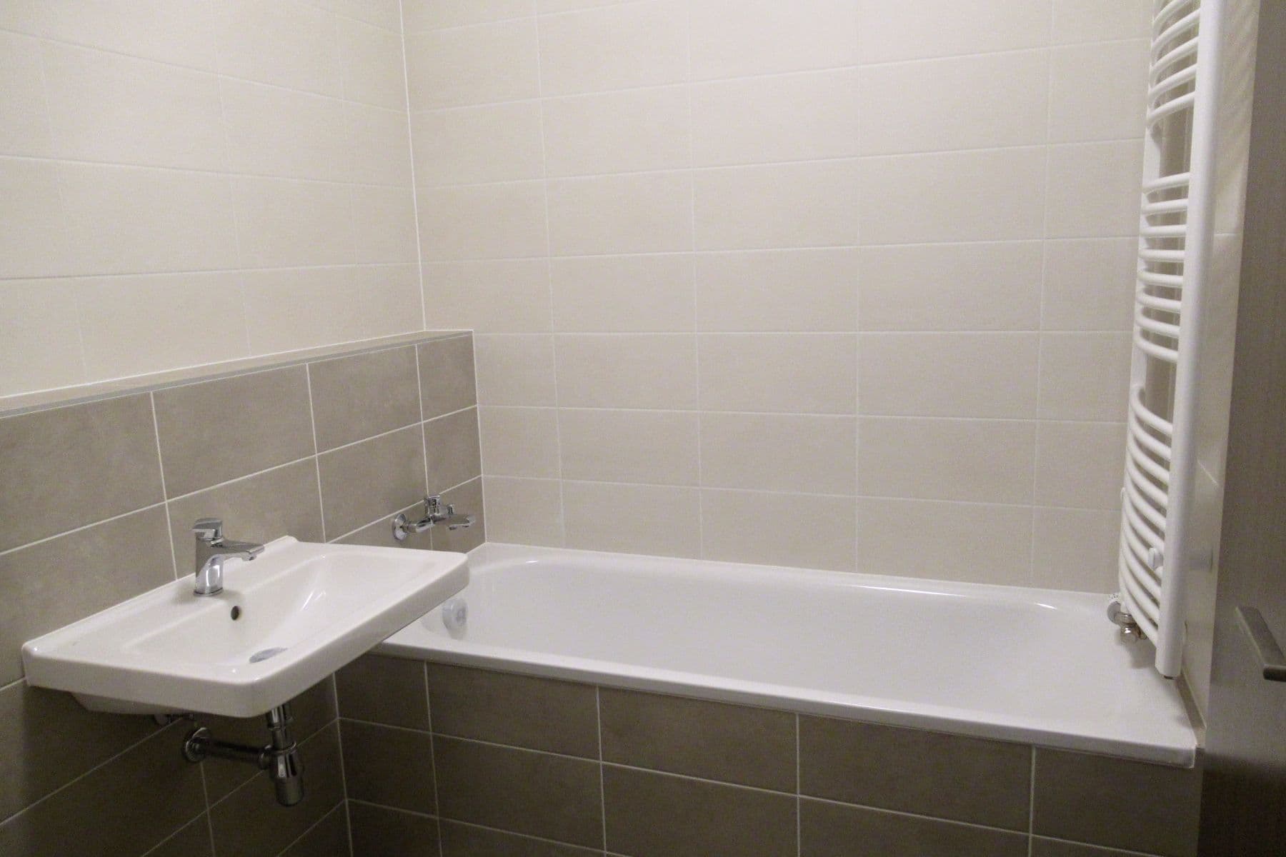 Pronájem bytu 2+kk 50 m², Chrudim, Pardubický kraj Pronájem bytu 2+kk 50 m², Chrudim, Pardubický kraj