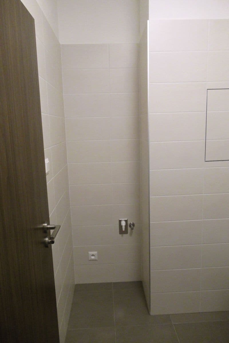 Pronájem bytu 2+kk 50 m², Chrudim, Pardubický kraj Pronájem bytu 2+kk 50 m², Chrudim, Pardubický kraj