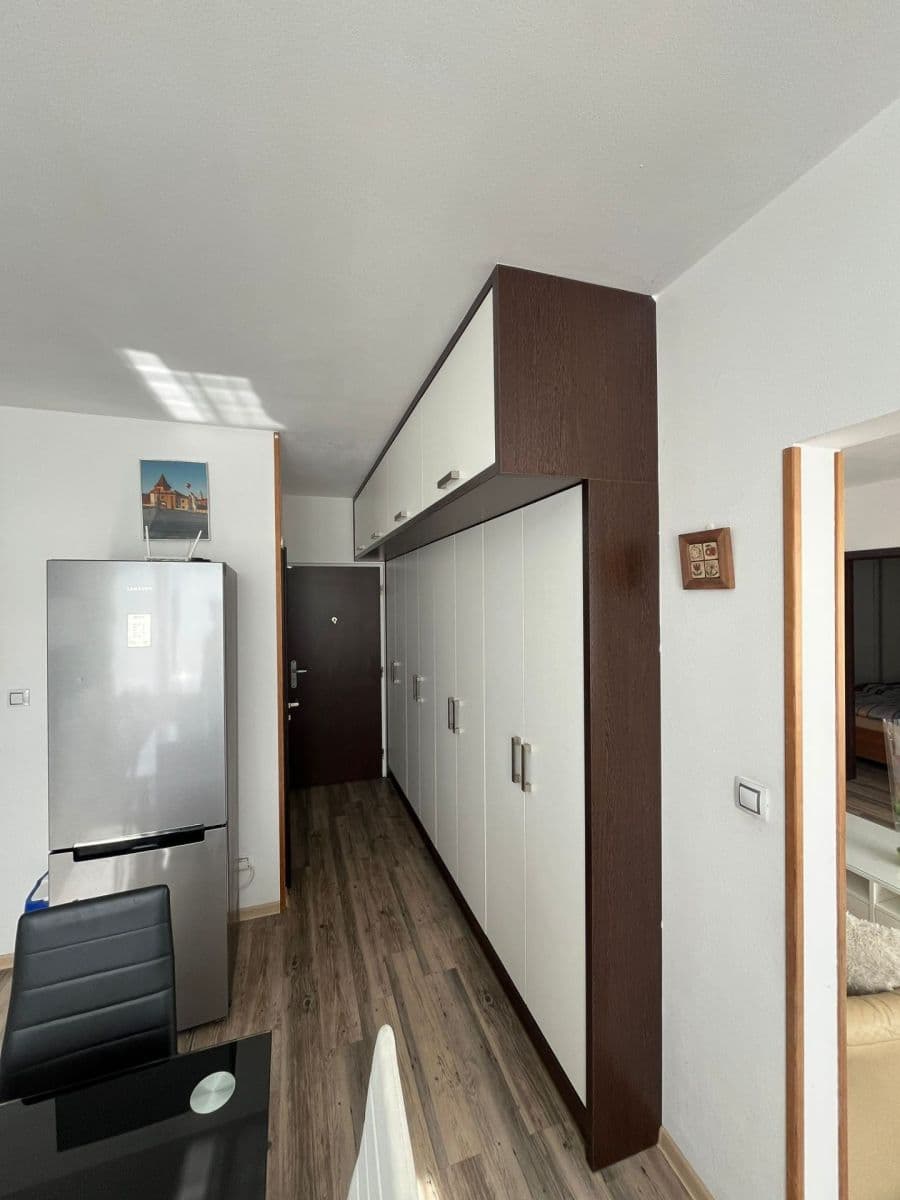 Pronájem bytu 3+1 50 m², Adámkova, Chomutov, Ústecký kraj Pronájem bytu 3+1 50 m², Adámkova, Chomutov, Ústecký kraj