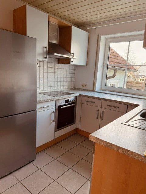 Pronájem domu 176 m², pozemek 394 m², Kümmersbruck, Bavorsko Pronájem domu 176 m², pozemek 394 m², Kümmersbruck, Bavorsko