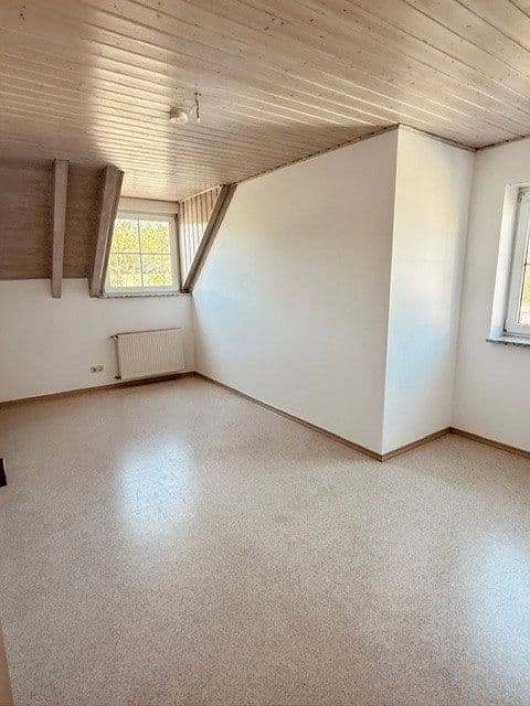 Pronájem domu 176 m², pozemek 394 m², Kümmersbruck, Bavorsko Pronájem domu 176 m², pozemek 394 m², Kümmersbruck, Bavorsko