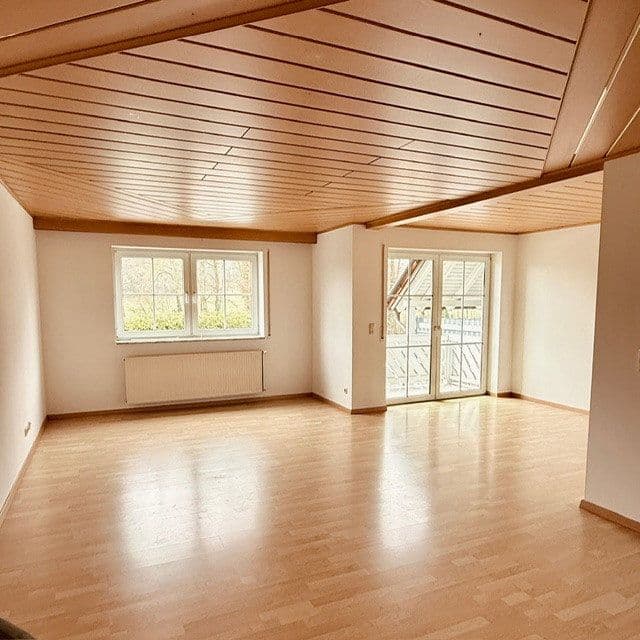 Pronájem domu 176 m², pozemek 394 m², Kümmersbruck, Bavorsko Pronájem domu 176 m², pozemek 394 m², Kümmersbruck, Bavorsko