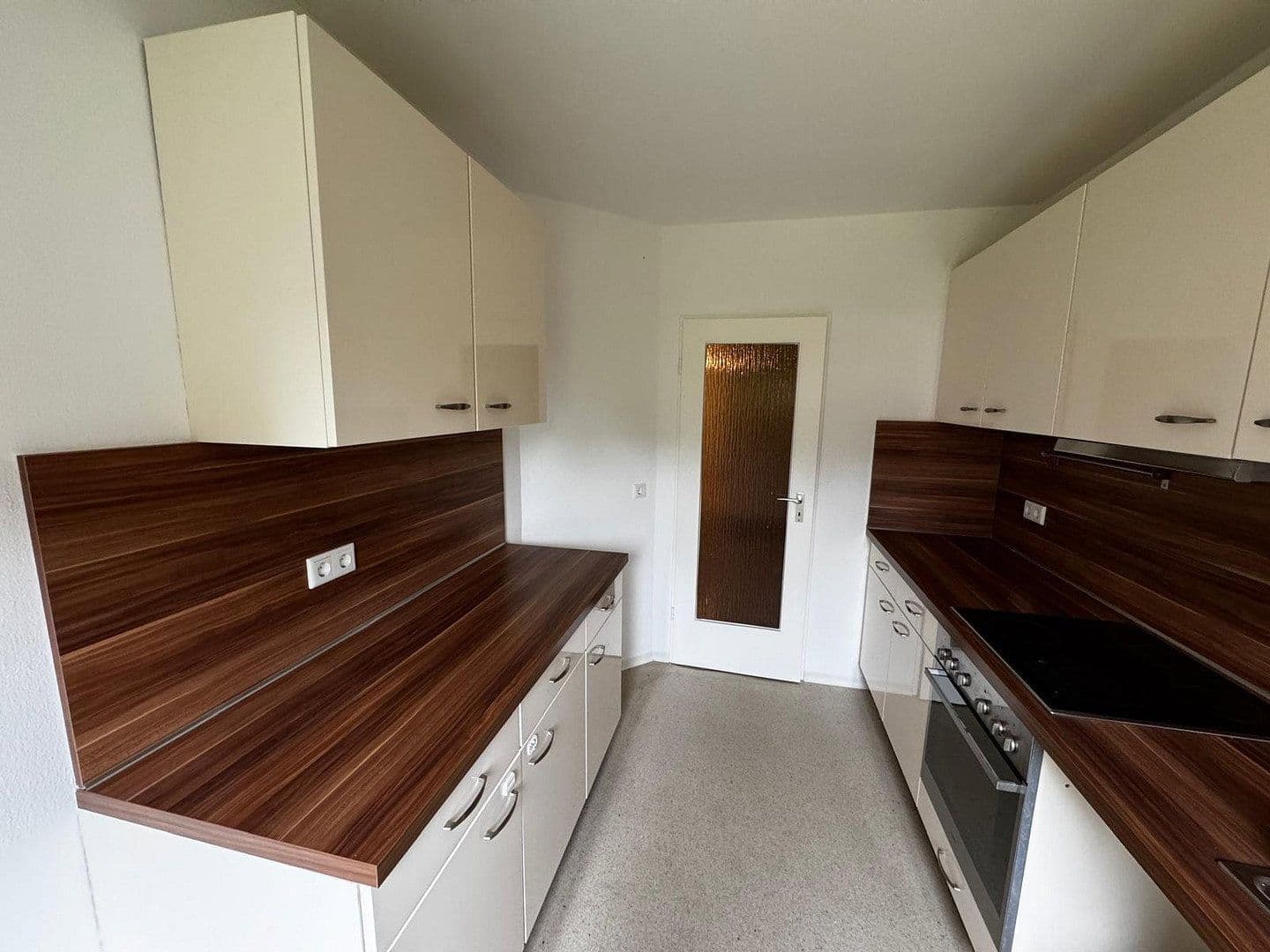 Pronájem bytu 2+1 71 m², Essen, Severní Porýní-Vestfálsko Pronájem bytu 2+1 71 m², Essen, Severní Porýní-Vestfálsko