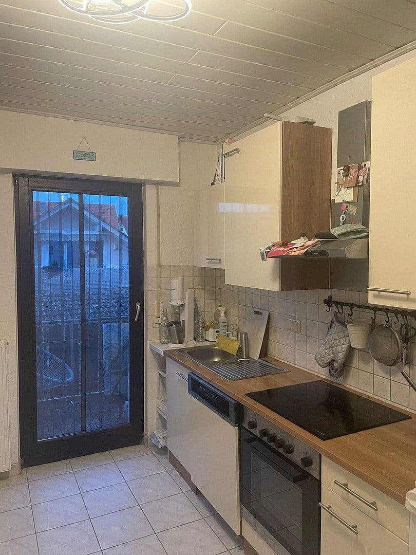 Pronájem bytu 3+1 105 m², Hartenauer Straße 45, Bickenbach, Hessen Pronájem bytu 3+1 105 m², Hartenauer Straße 45, Bickenbach, Hessen