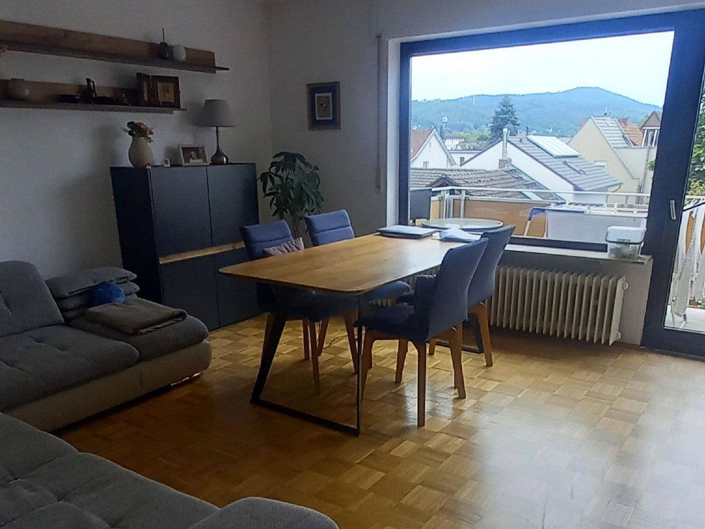 Pronájem bytu 3+1 67 m², Kiefernweg 1, Seeheim-Jugenheim, Hessen Pronájem bytu 3+1 67 m², Kiefernweg 1, Seeheim-Jugenheim, Hessen