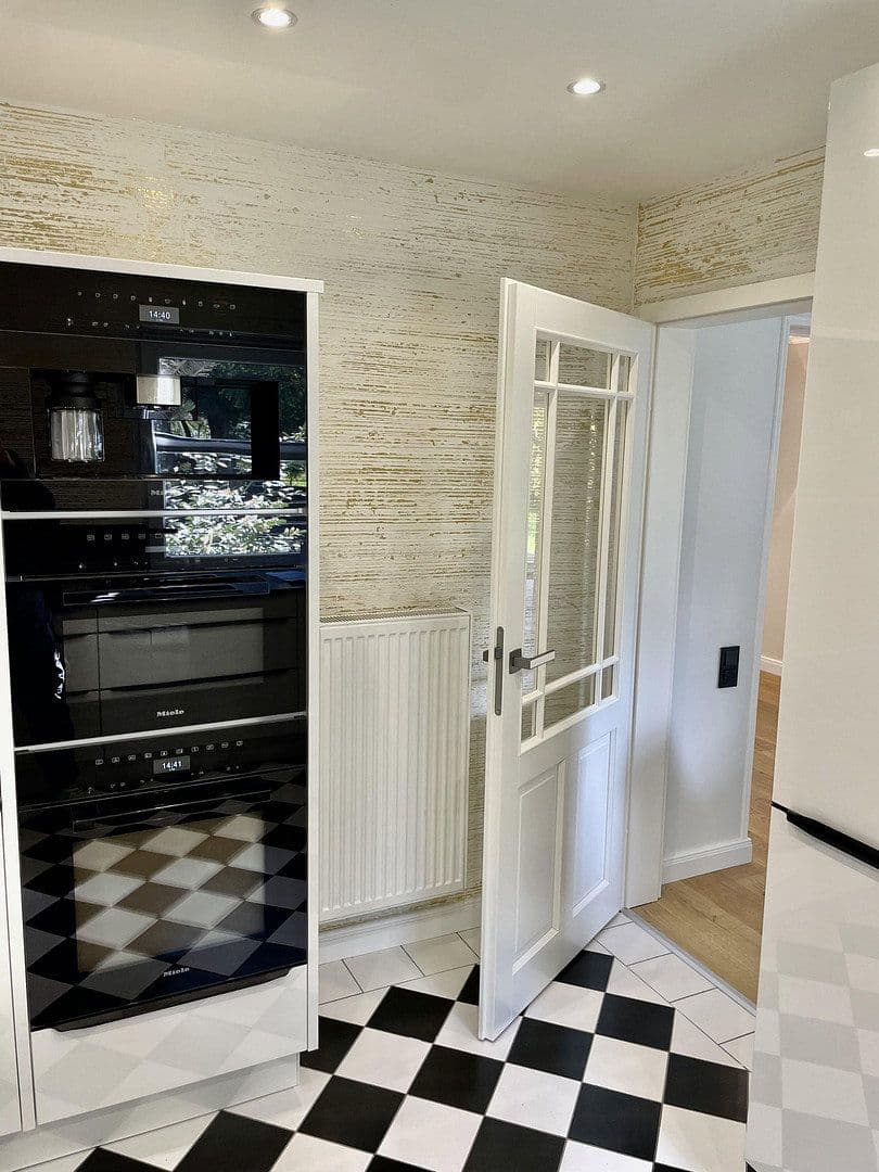 Prodej domu 230 m², pozemek 2.070 m², Bergisch Gladbach, Severní Porýní-Vestfálsko Prodej domu 230 m², pozemek 2.070 m², Bergisch Gladbach, Severní Porýní-Vestfálsko