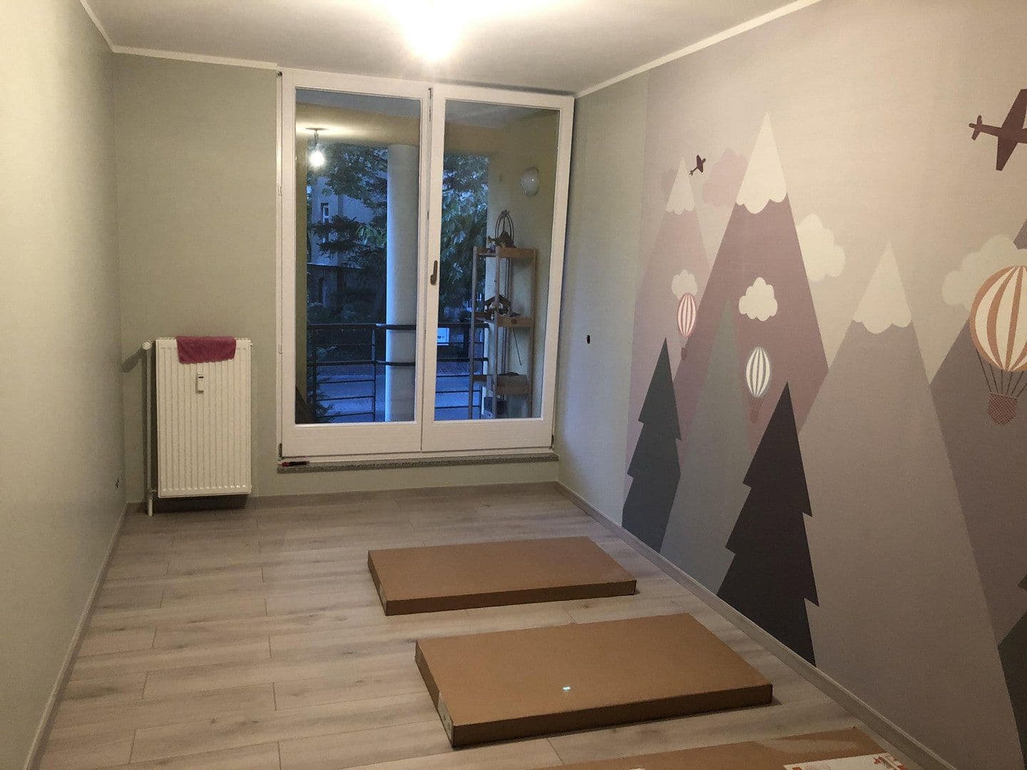 Pronájem bytu 3+1 99 m², Eichelhäherstraße 24, Berlin, Berlín Pronájem bytu 3+1 99 m², Eichelhäherstraße 24, Berlin, Berlín