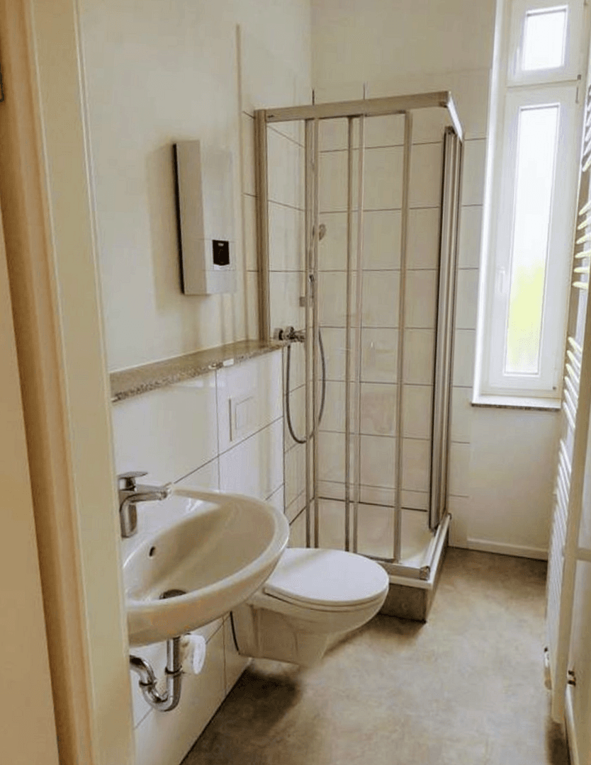 Pronájem bytu 3+1 70 m², Burgstr. 83, Solingen, Severní Porýní-Vestfálsko Pronájem bytu 3+1 70 m², Burgstr. 83, Solingen, Severní Porýní-Vestfálsko