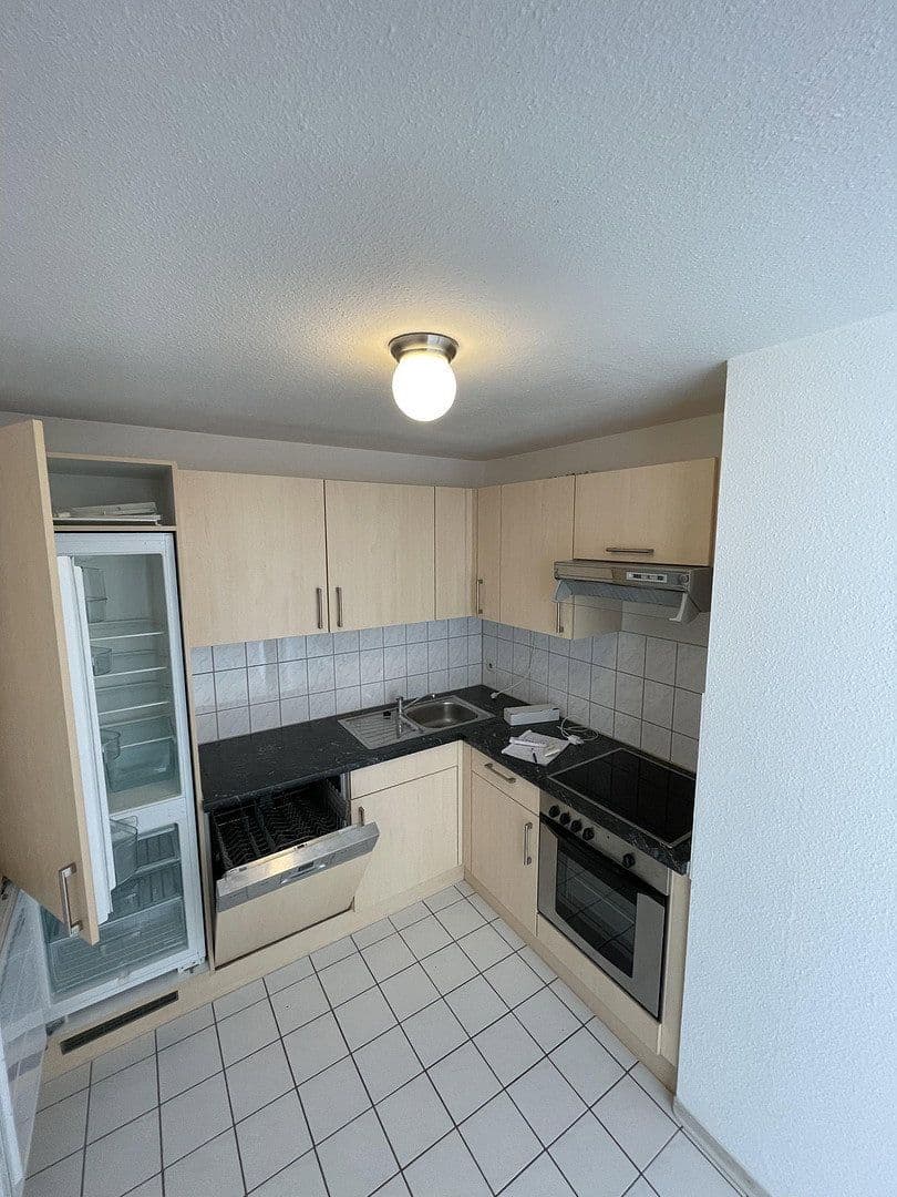 Pronájem bytu 2+1 55 m², Künzelsau, Bádensko-Württembersko Pronájem bytu 2+1 55 m², Künzelsau, Bádensko-Württembersko