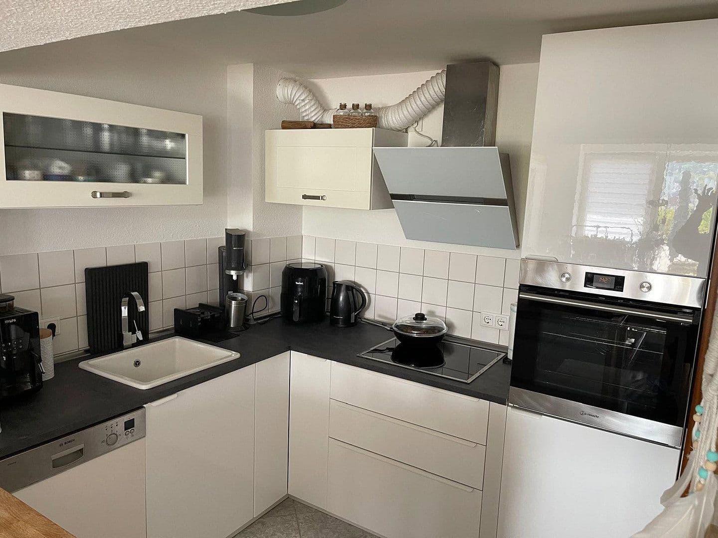 Pronájem bytu 4+1 97 m², Wuppertal, Severní Porýní-Vestfálsko Pronájem bytu 4+1 97 m², Wuppertal, Severní Porýní-Vestfálsko